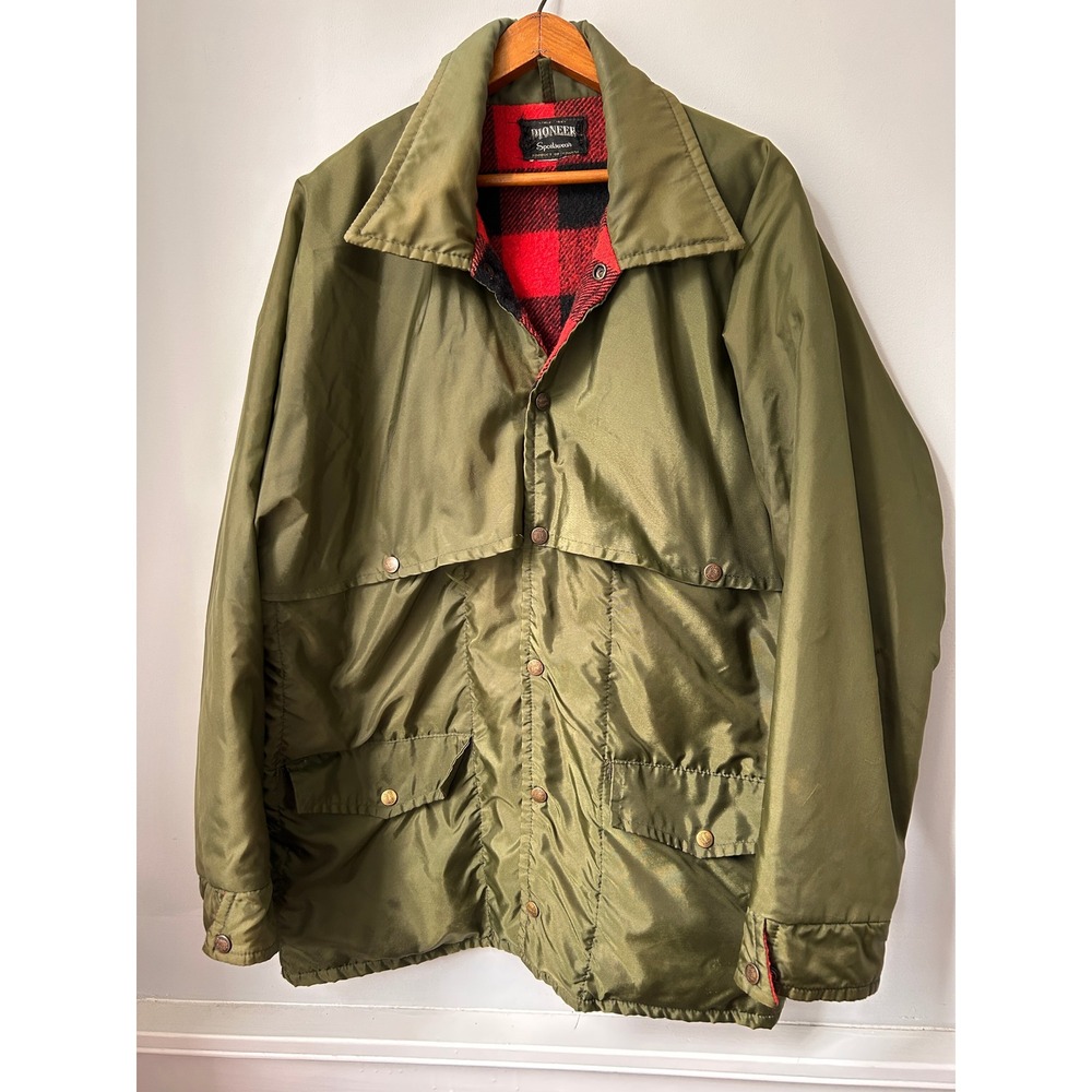 Vintage Pioneer Sportswear Olive Hunting Jacket Buffalo Plaid Lining Canada